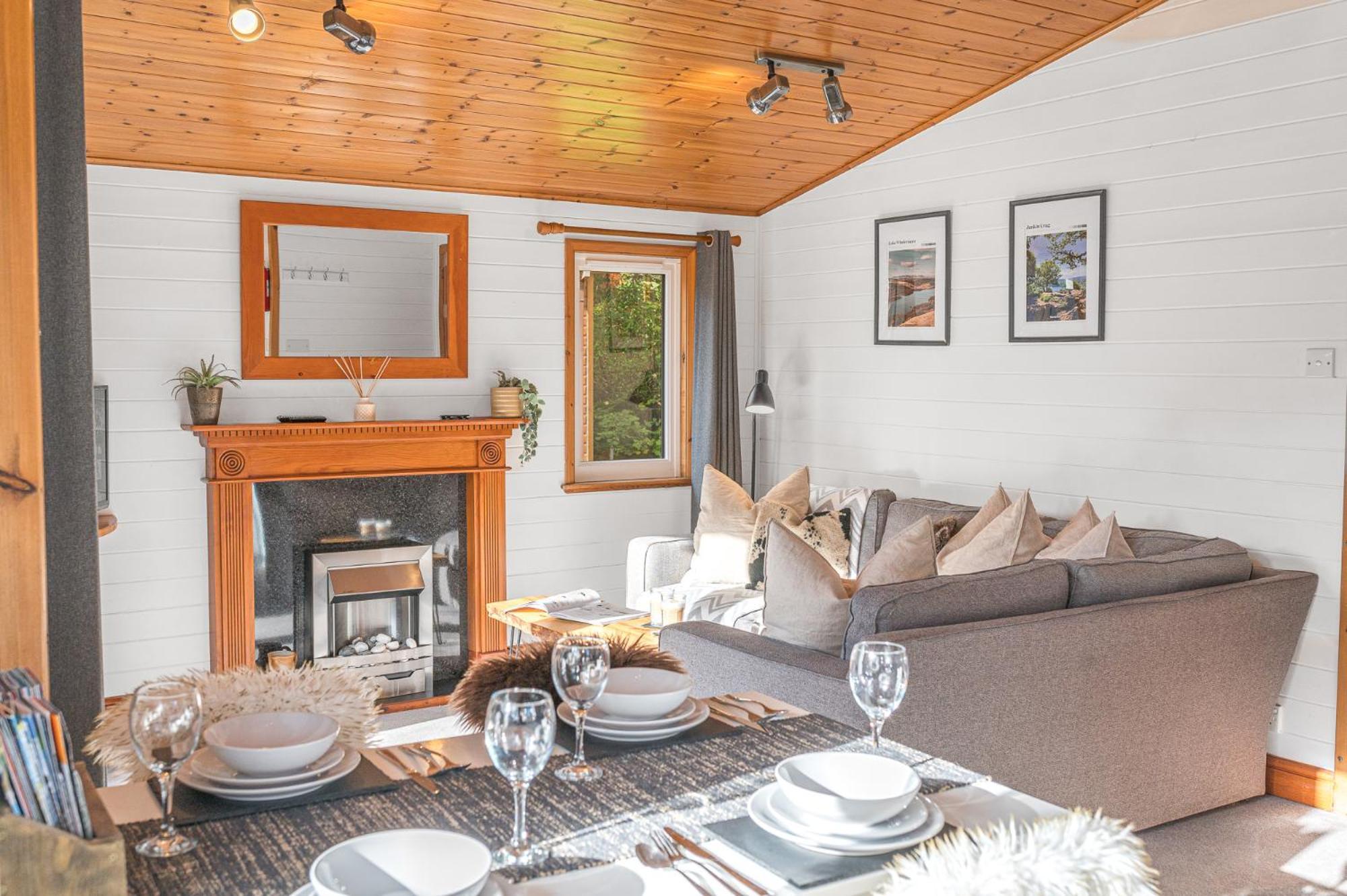 Bowness 45 - 2 Bedroom Lake Windermere Lodge Extérieur photo